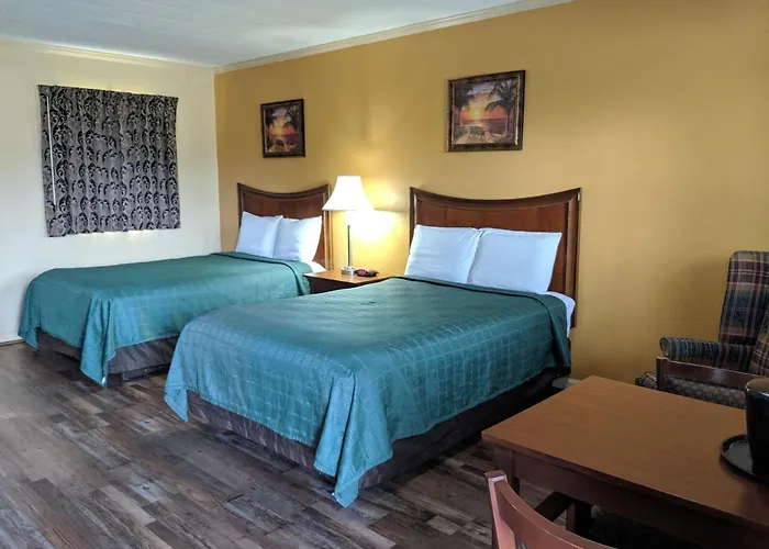 Cheerio Inn - Glennville